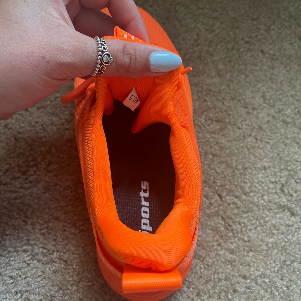 Tsiodfo Shoes - Picture 3 of 5
